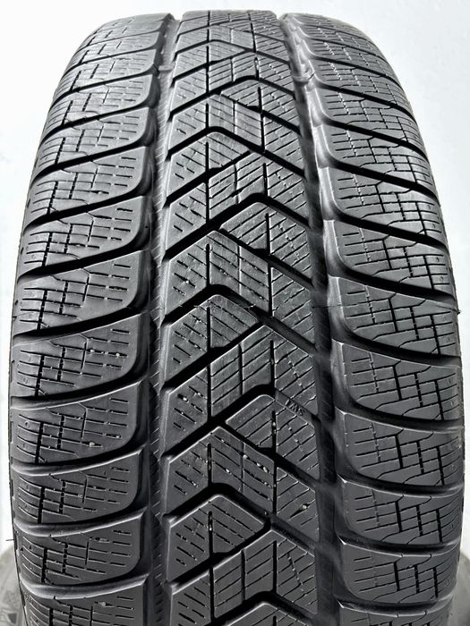 4шт зима 235/55/R18 7мм 2023р Pirelli Scorpion Winter
