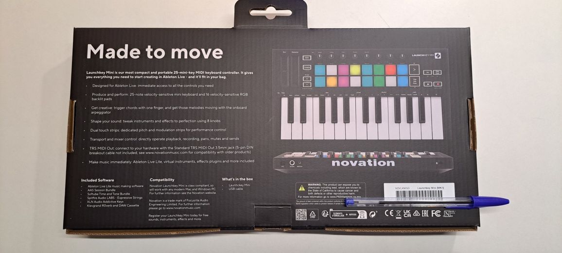 Controlador MIDI Novation Launchkey Mini MK3 (novo)