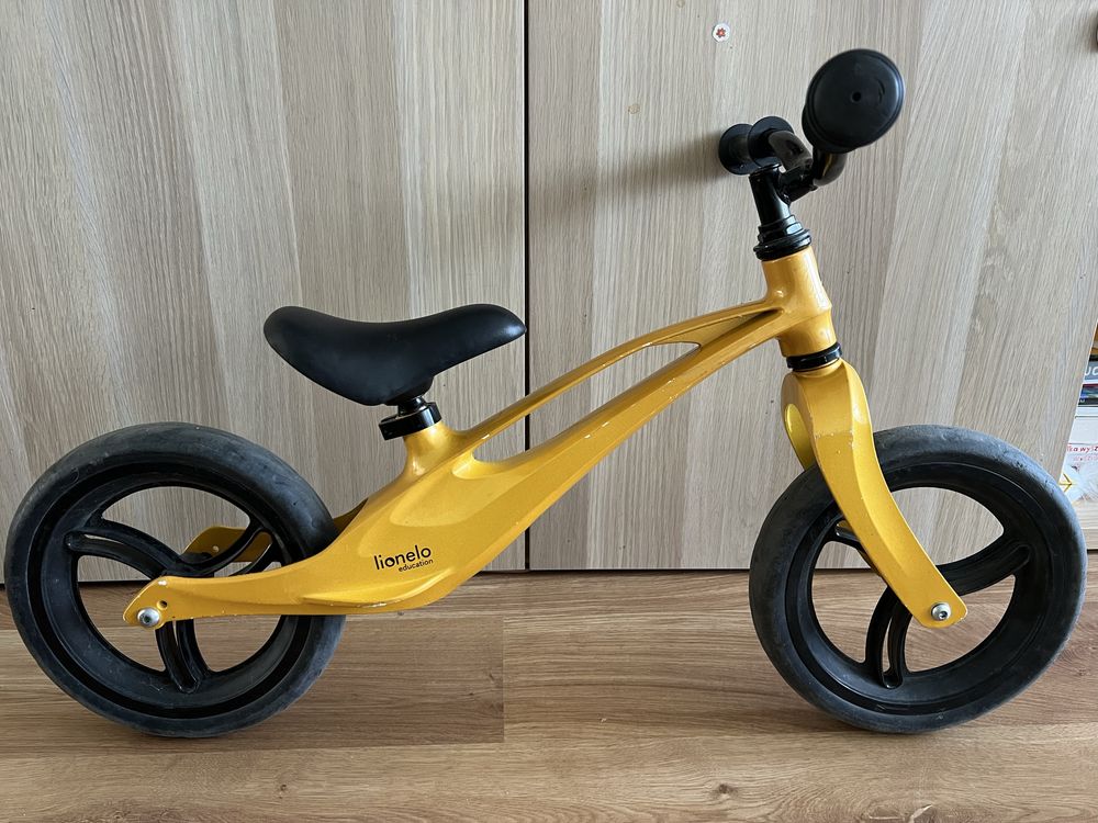 Rowerek biegowy Lionelo Bart