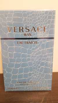 продам туалетную воду Versace Man Eau Fraiche 200ml на подарунок