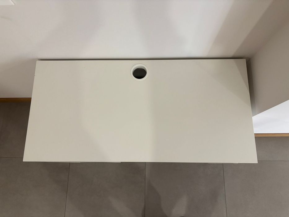 Secretária branca com arrumação | IKEA Micke