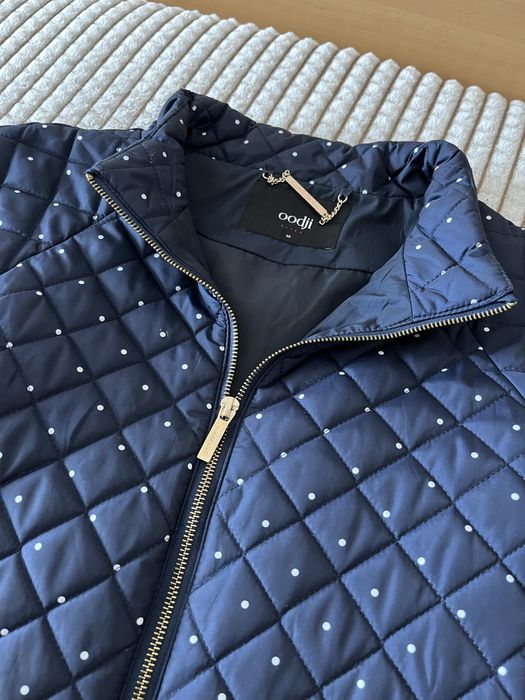 Жіночі напівкуртки Odjii 36. В стані нових.