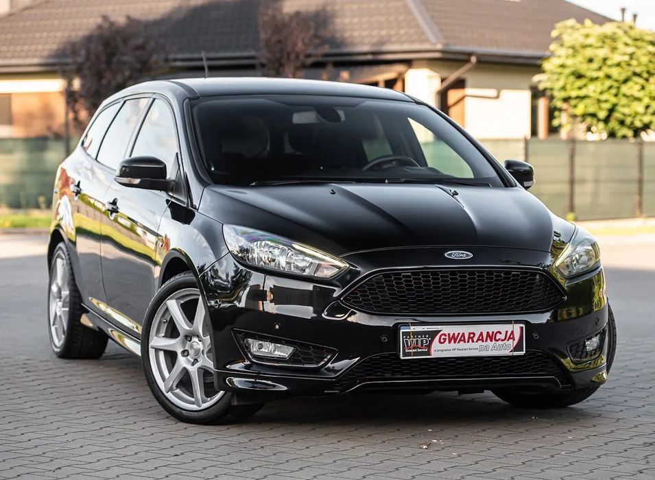 Ford Focus st-line niski przebieg 100% oryginał okazja Gwarancja
