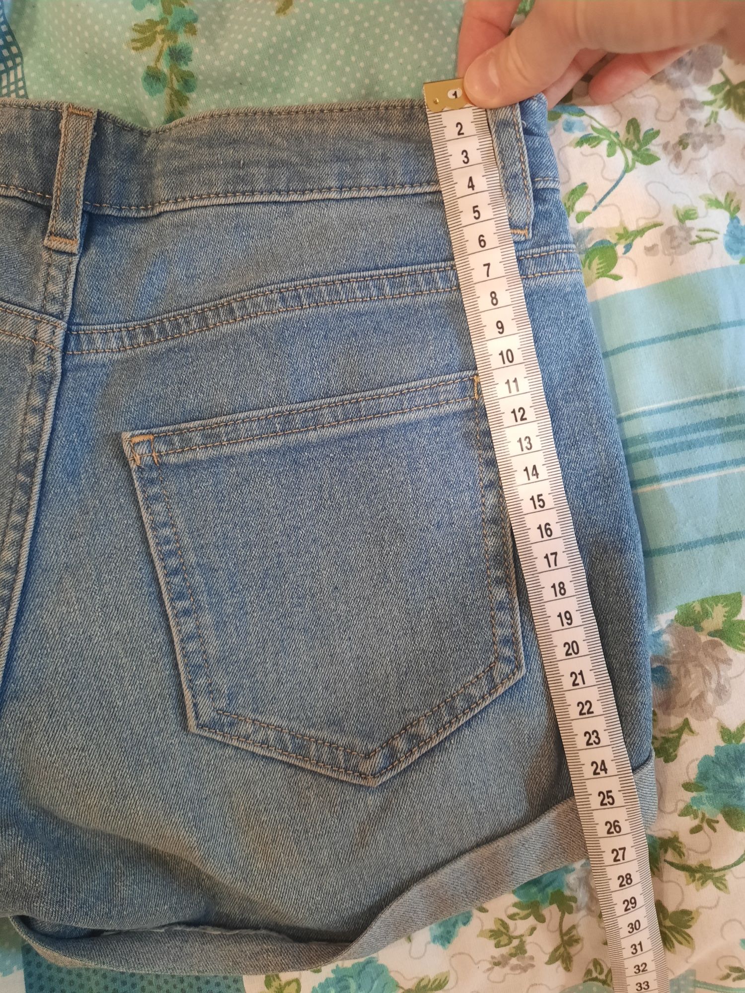 Джинсові шорти H&M