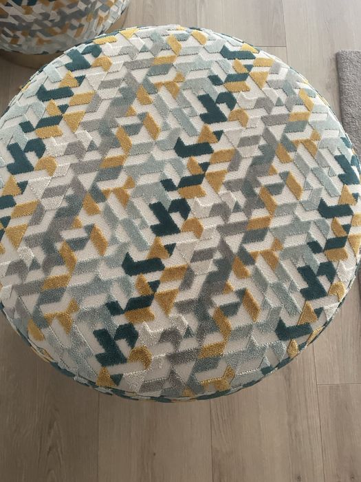 Banco/Puff redondos (2 unidades)