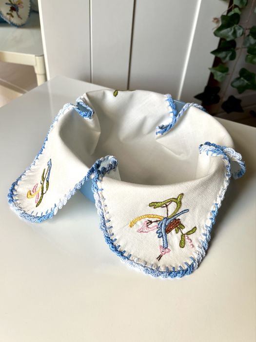 Pano bordado para cesto do pão