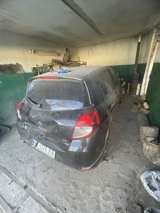 Разборка Renault clio 2011г 1.5 dci Шрот