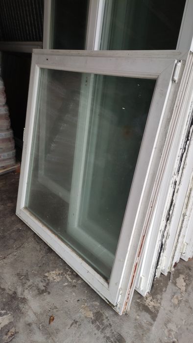 Okno z demontażu 136 wysokość, 126 szerokość