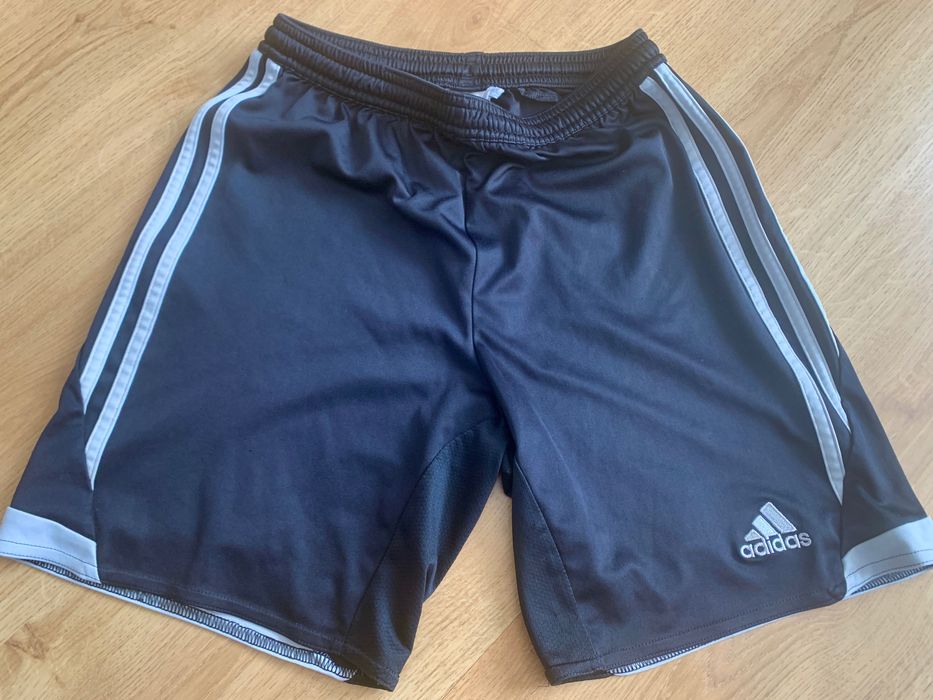 Spodenki Adidas 152 stan bdb