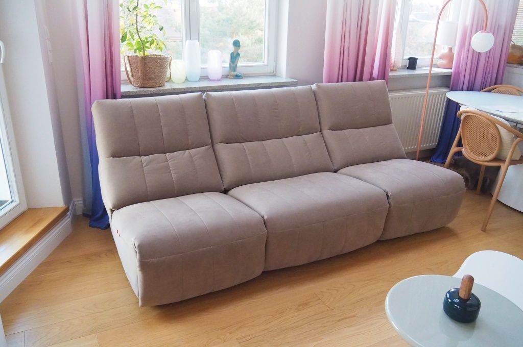 Sofa modułowa Camaro z potrójną funkcją relaks welur kolor latte
