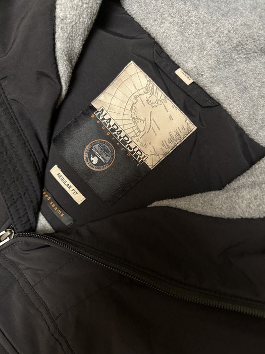 Куртка, ветровка, анорак Napapijri