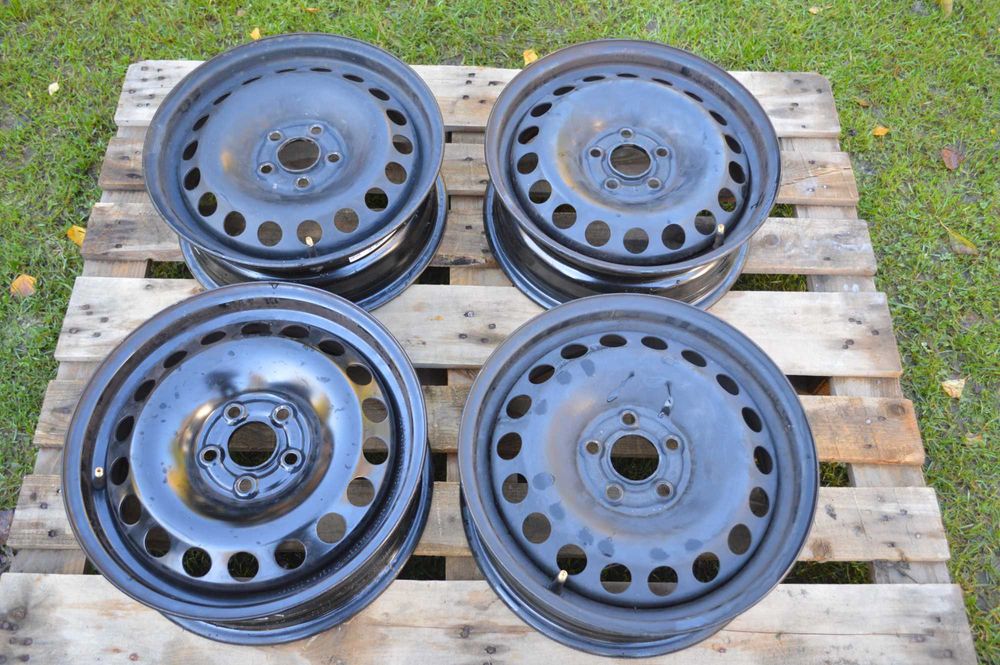 Felgi stalowe 15" cali 5x100 ET40 VW Polo Skoda Fabia Audi A1