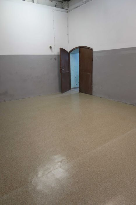 Magazyn tani i wysoki