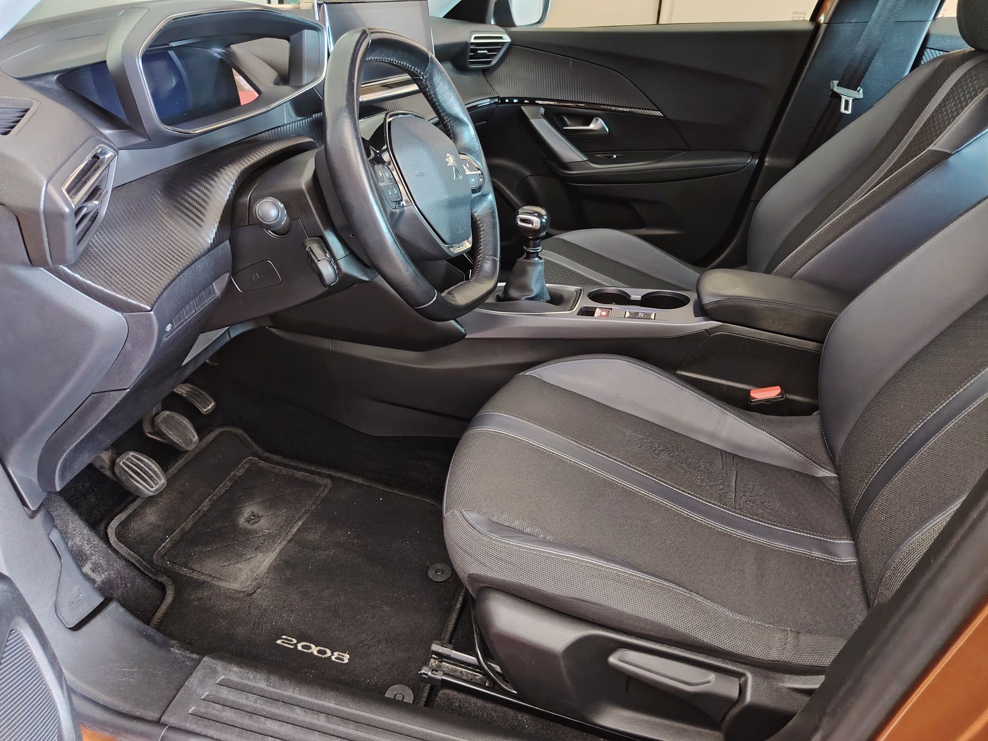 Peugeot 2008 1.2 Puretech 131 CV Allure