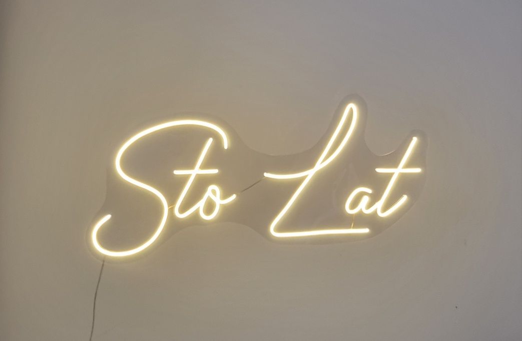 Napis led Sto Lat ledon neon