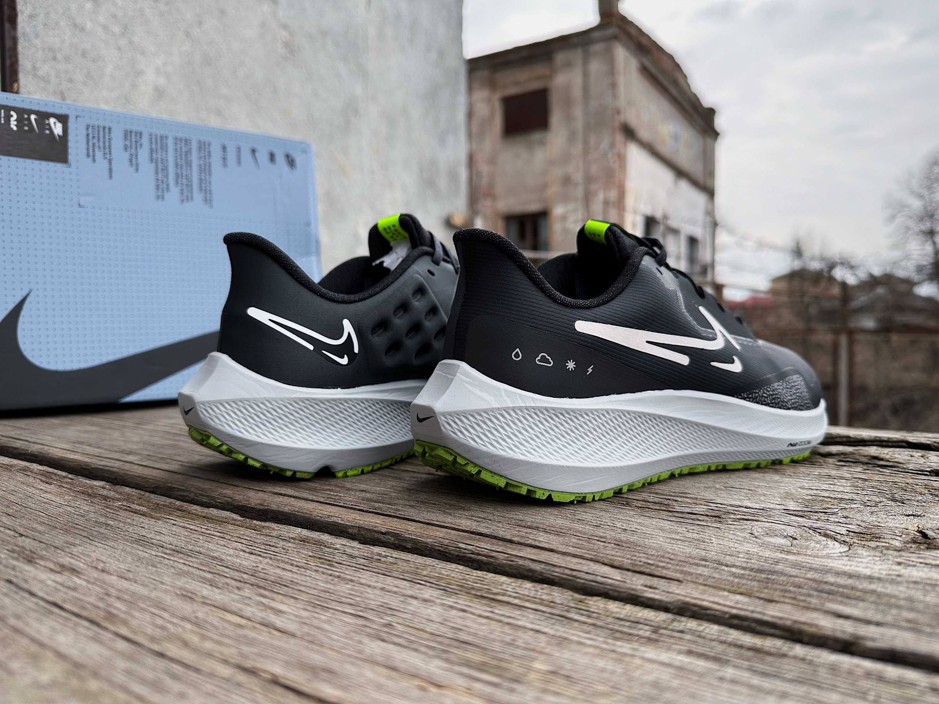 Мужские кроссовки Nike Air Zoom Pegasus 39 Shield DO7625-002 черные