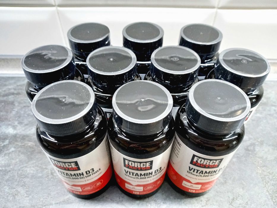 Force Factor, Vitamin D3 5000 МЕ (120 капс.), витамин D3, вітамін В3