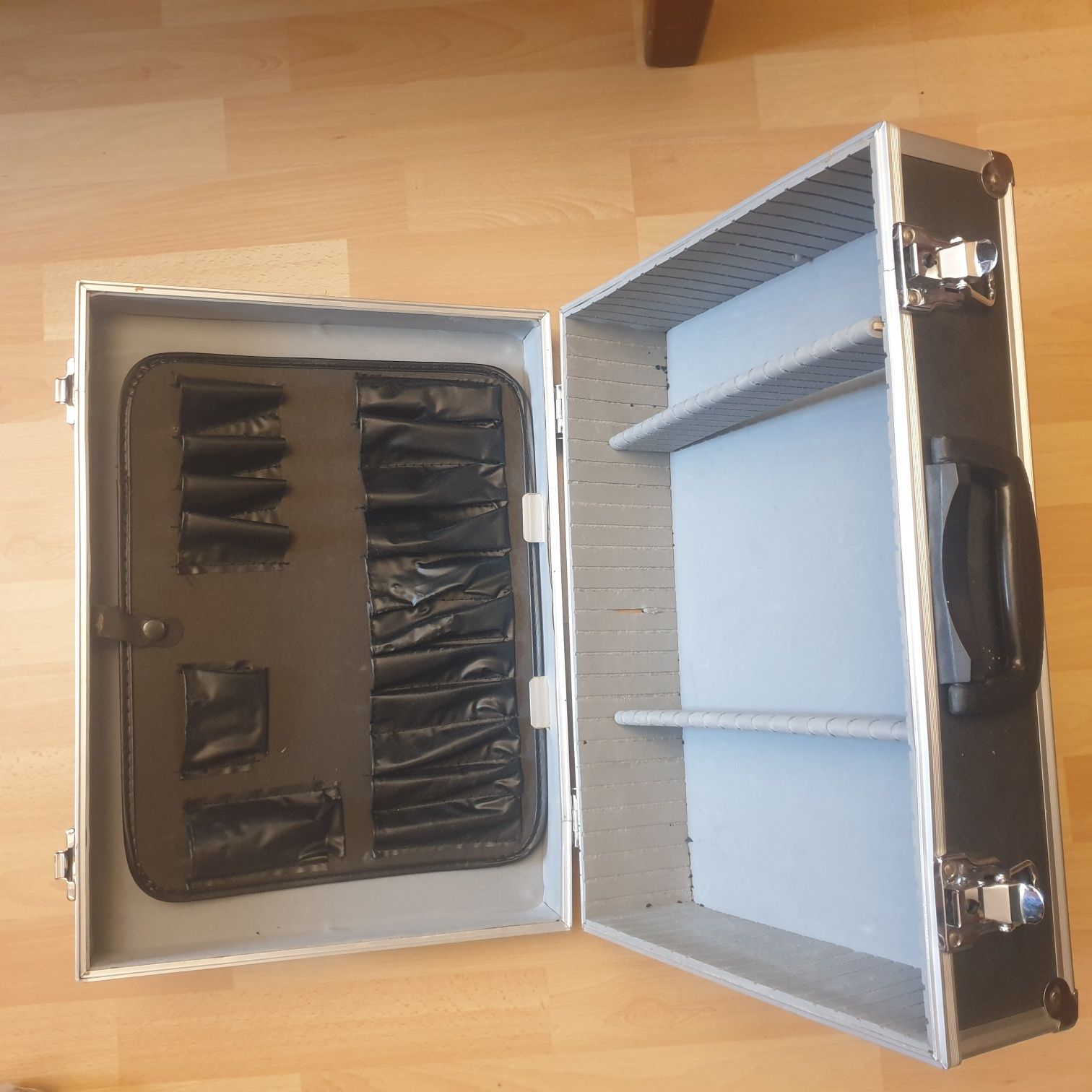 Kuferek narzedziowy walizka narzędziowa organizer walizka aluminiowa