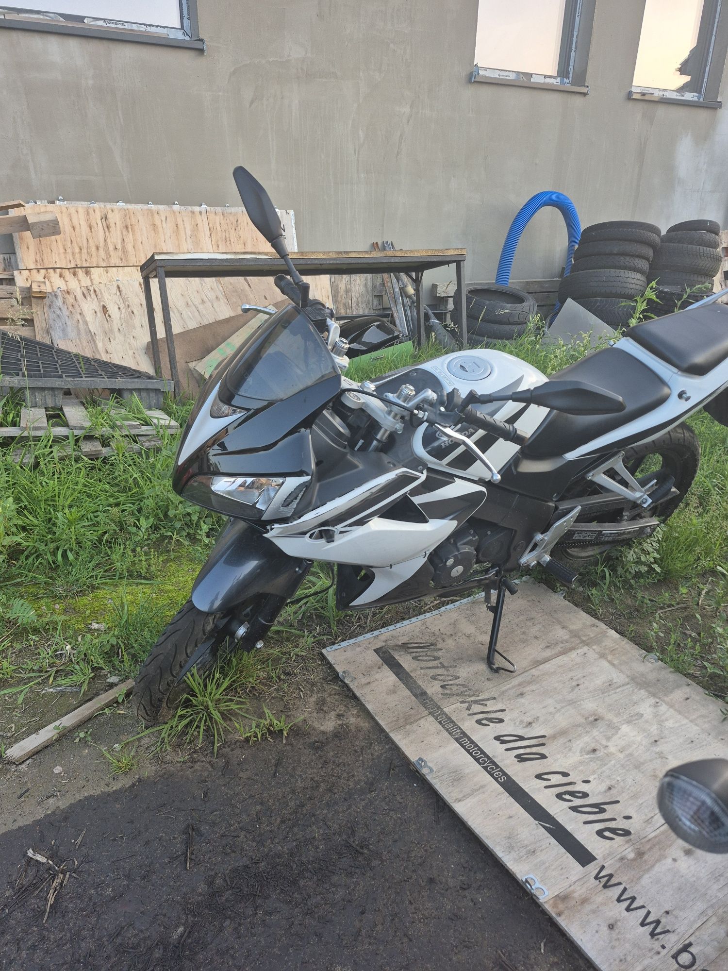 Motocykl Honda CBR 125R