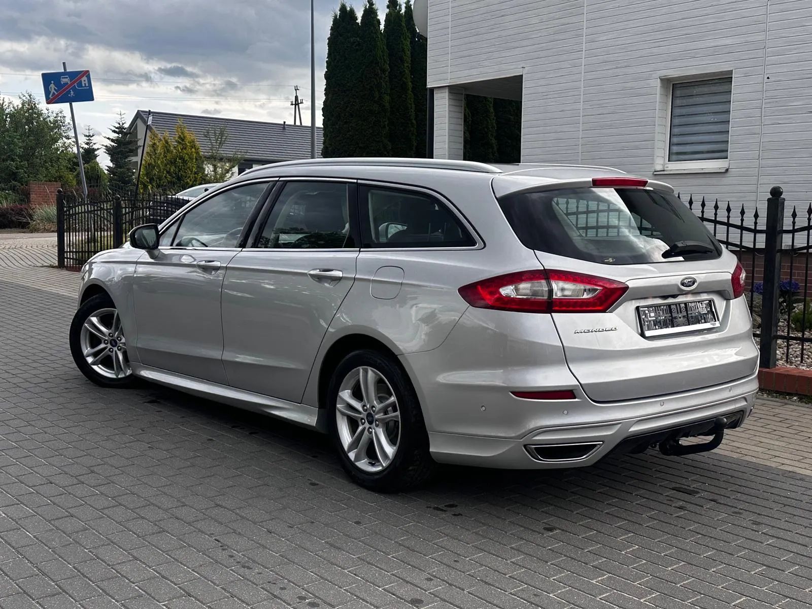 Ford Mondeo St-line 2.0 tdci 180 km Manual Panorama itd