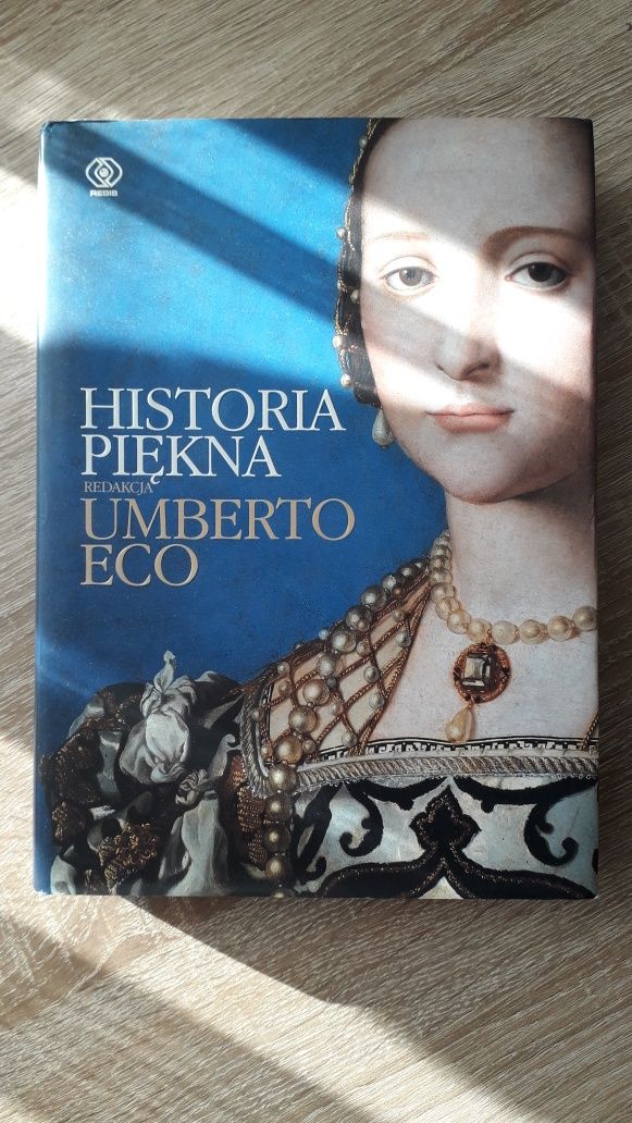 Umberto Eco, Historia piękna.