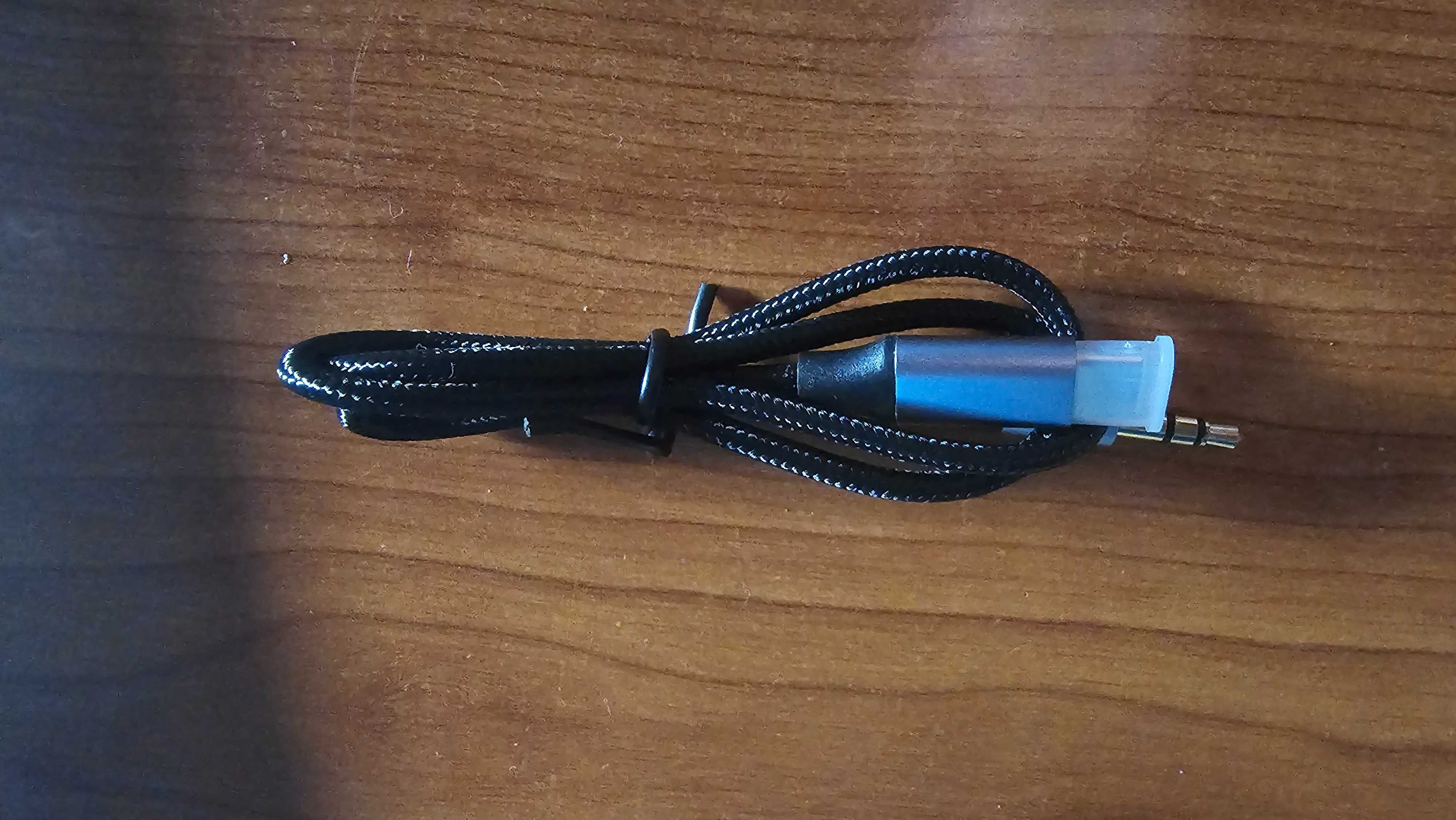 Cabo USB-C to Jack 3.5mm - 0.5M