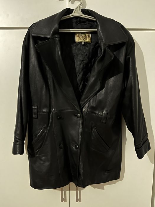 Шкіряна куртка подовжена
