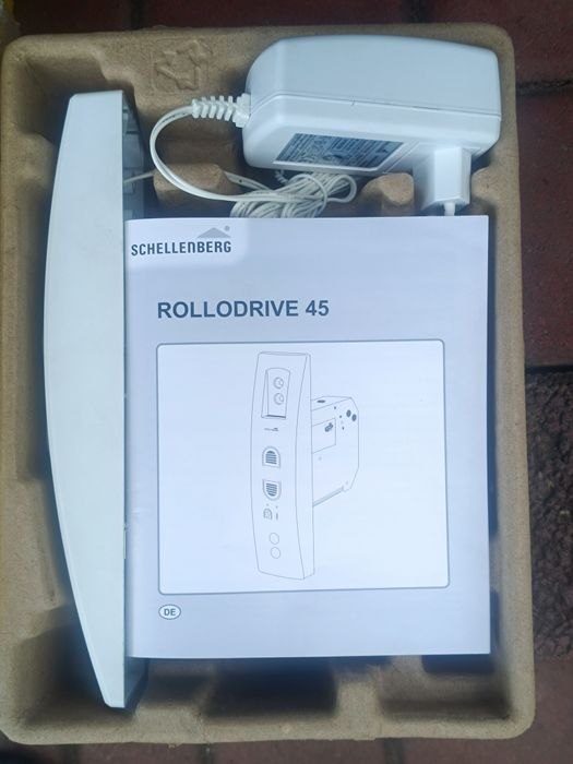 Elektryczny zwijaczy rolet 
elektryczna nawijarka taśmowa: łatwa insta