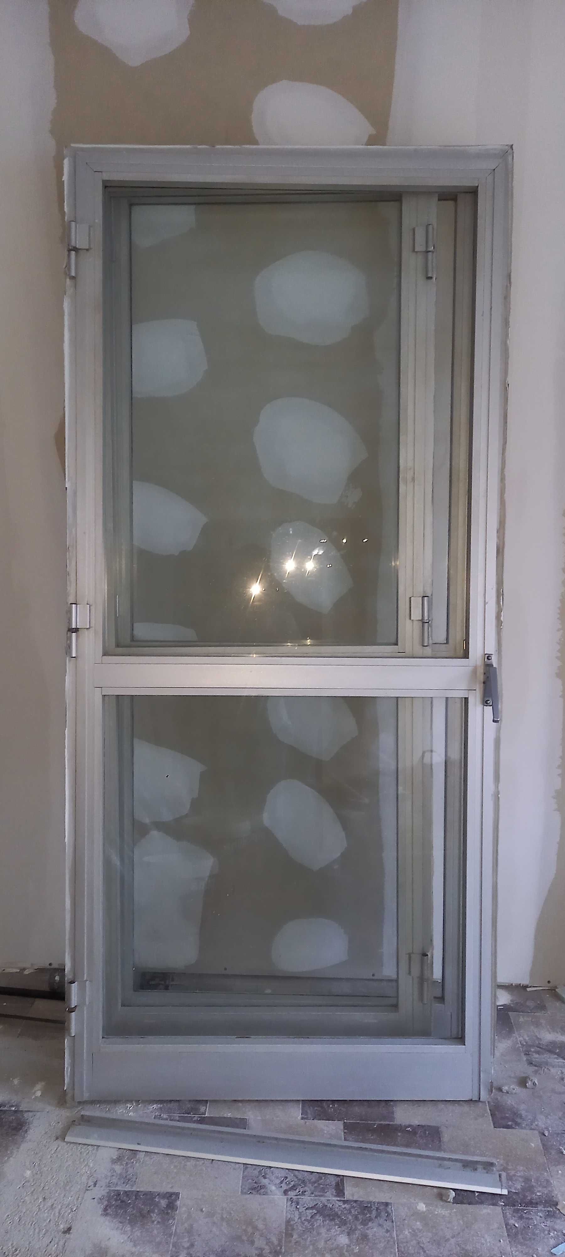 Janelas e janelas/portas aluminio