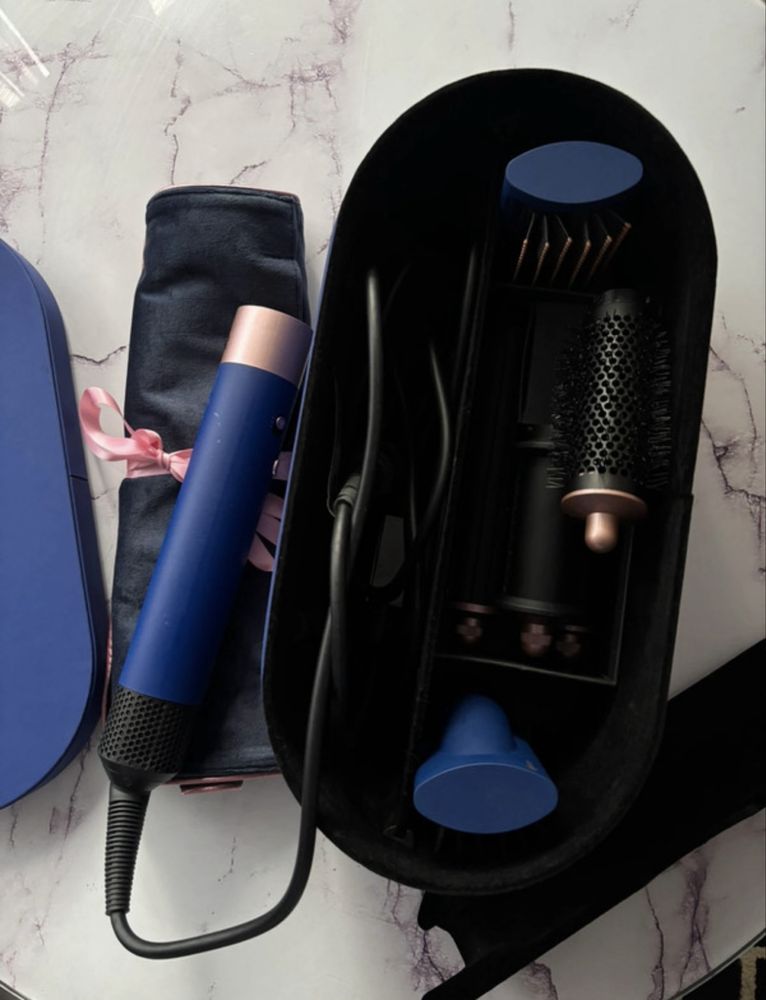 Dyson Airwrap Complete – Pełen zestaw, stan idealny