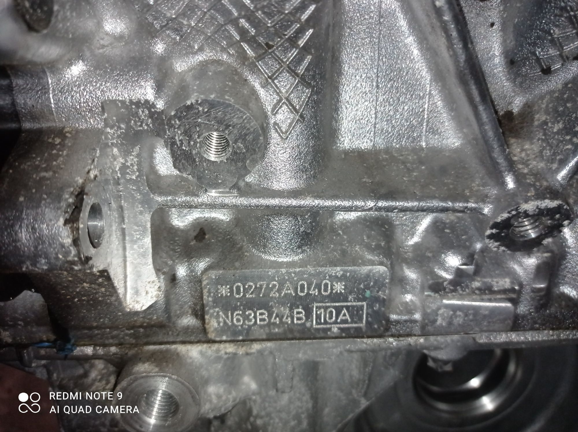 Silnik 4.4B V8  n63b44b. BMW