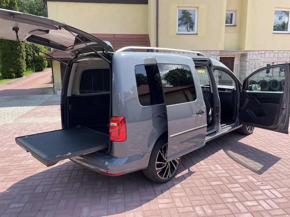 Wynajem samochodu Volkswagen Caddy Maxi 5- osobowy Wynajem auta