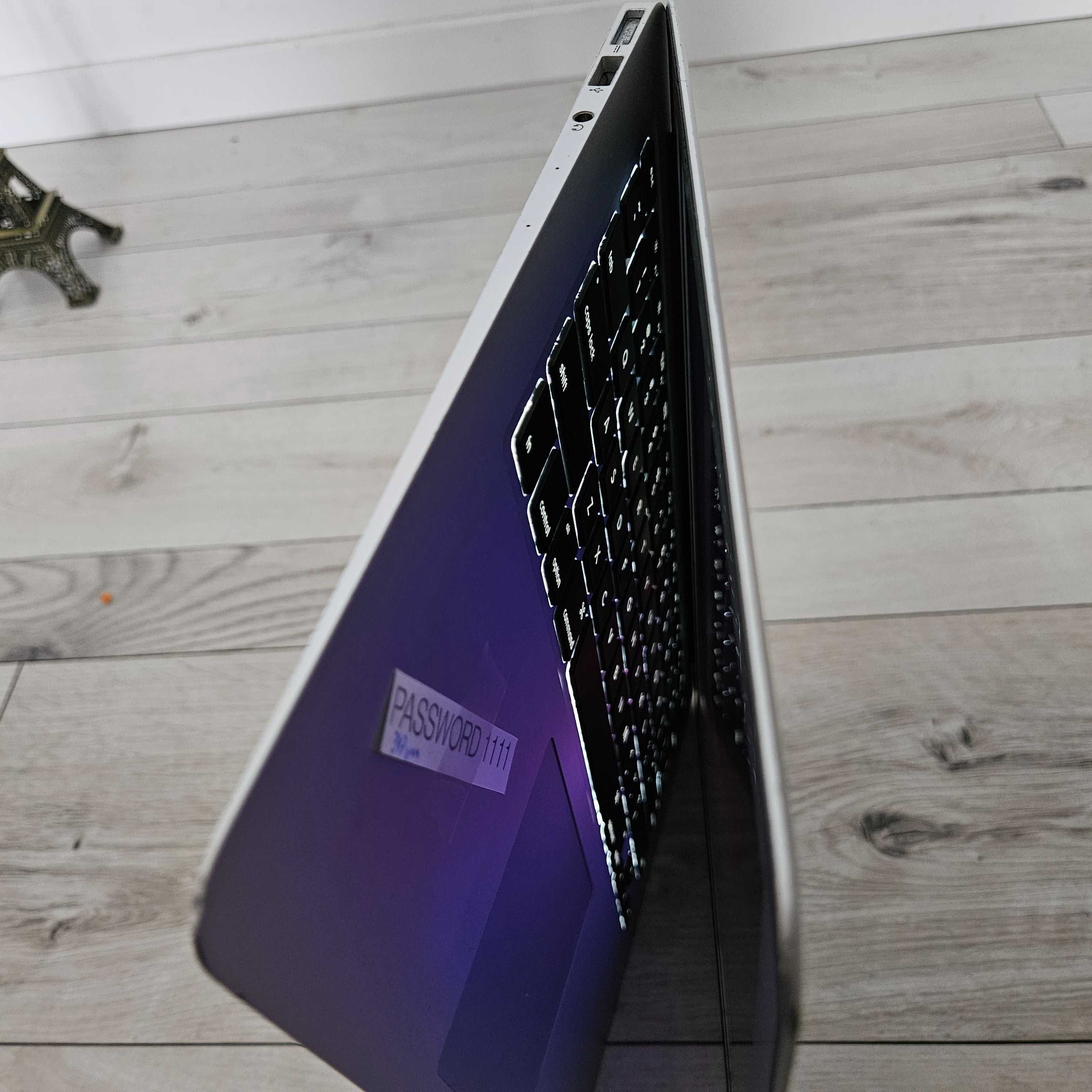 Apple Macbook 2017 core i5