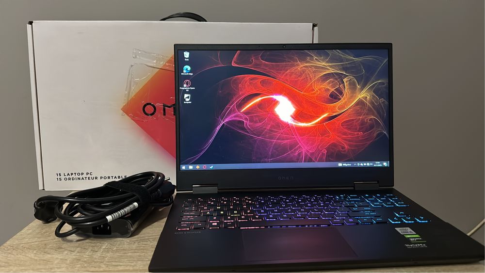 Laptop Gaming HP OMEN 15-EK0026NW i5 1660Ti 16GB 512GB 144hz