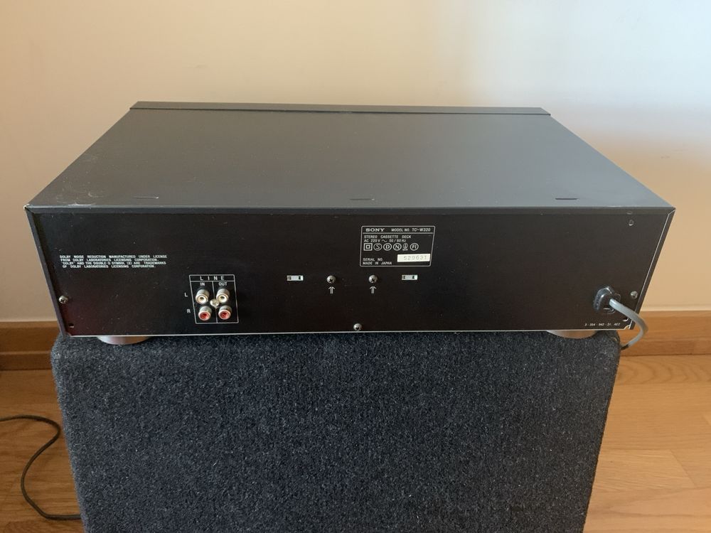 Deck duplo de cassetes Sony TC-W320