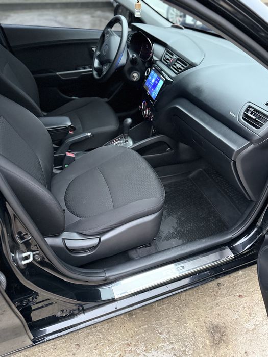 Продам Kia rio 2012 1.6