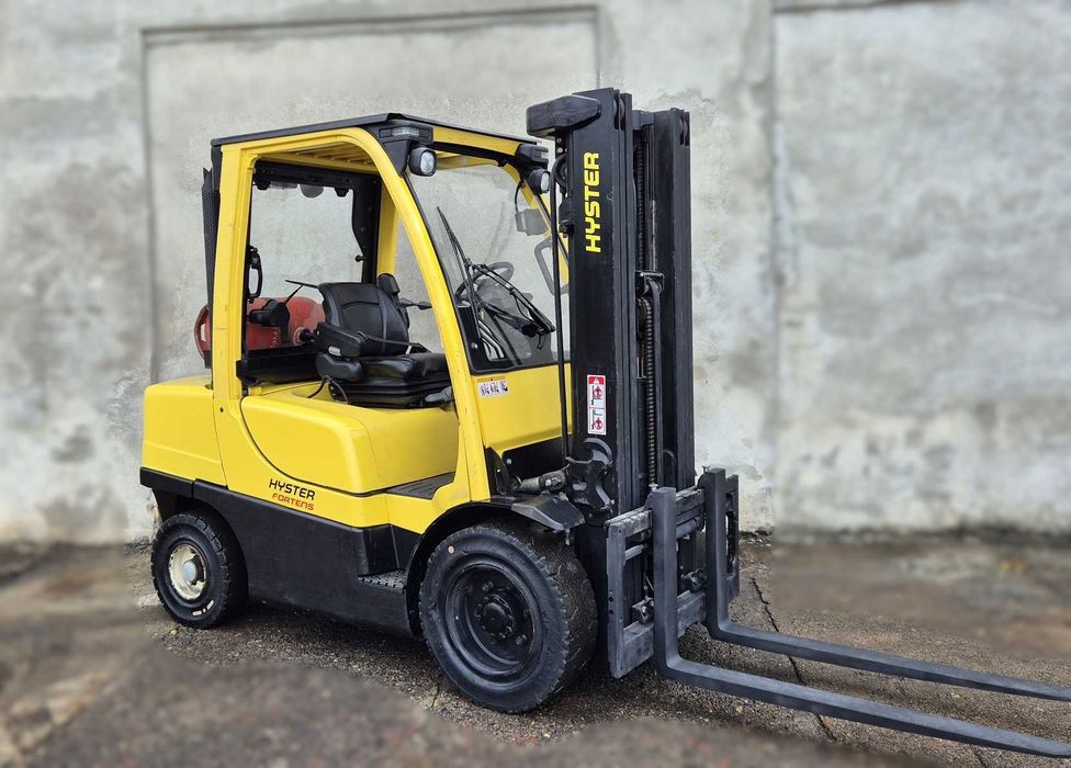 Wózek widłowy Hyster • 3500kg • TRIPLEX • wolny skok • 2016r
