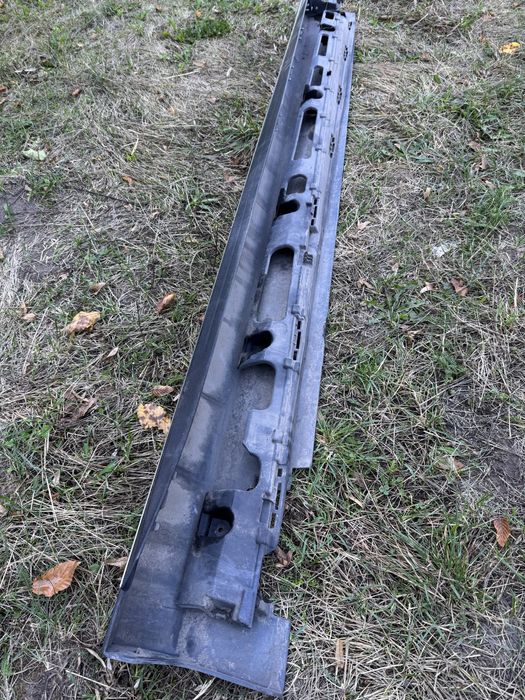 Пороги  оригінальні на Мерседес ML-W166