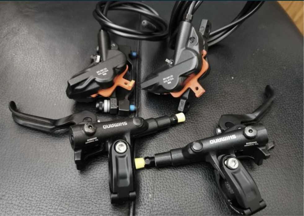 Hamulce br m6100 4 tłoki