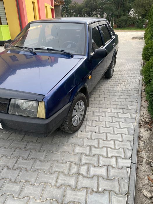 Ваз 21099 бензин 1.6 2005 рік