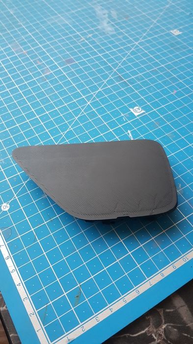 Заглушка в бампер Leaf Bolt Zoe Model 3 Y I3 Kangoo Cayenne