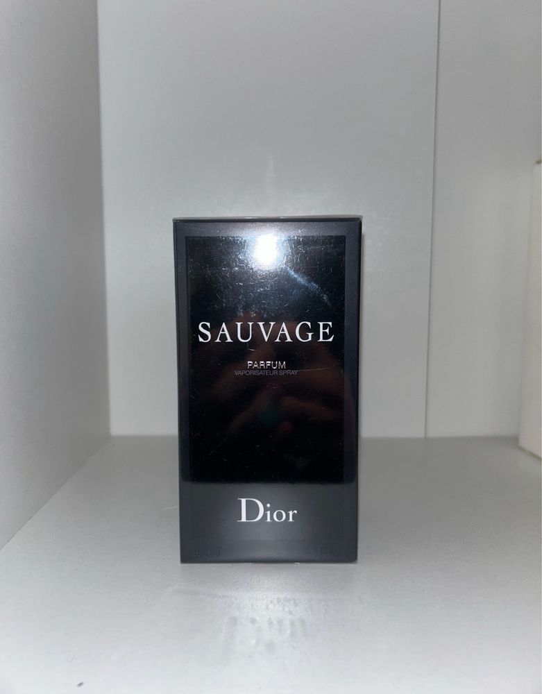 Dior savague o pojemnosci 100 ml