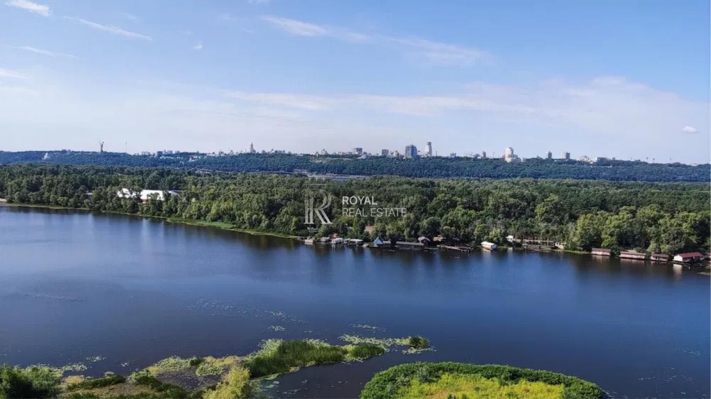 Продажа квартиры Киев 3К 121м2 ЖК Русановская гавань