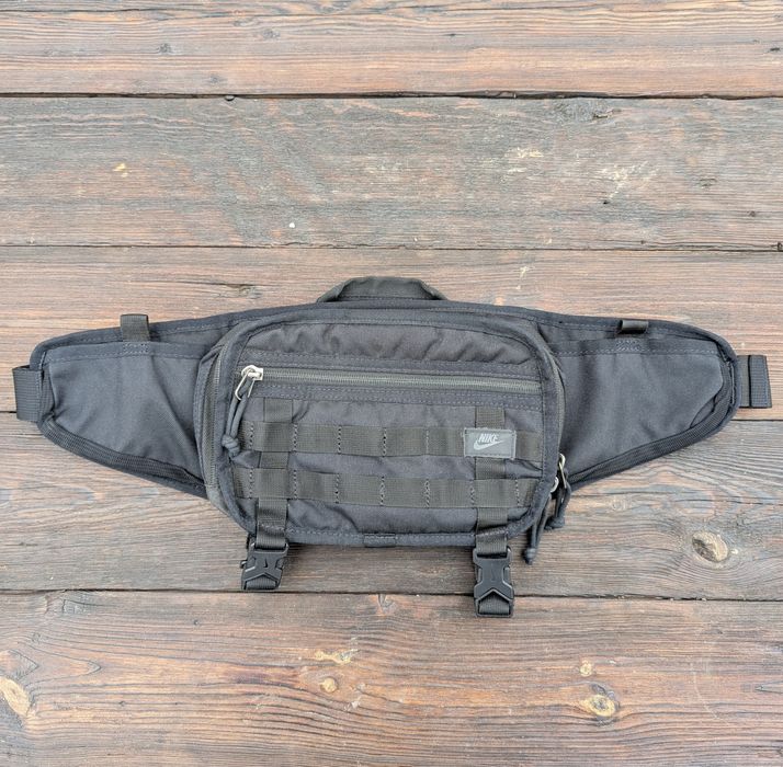 Сумка бананка nike rpm