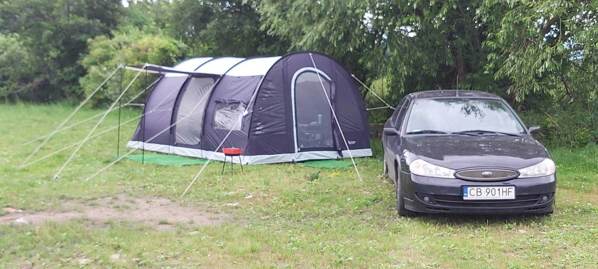 Duży namiot Vibra Camping borneo.