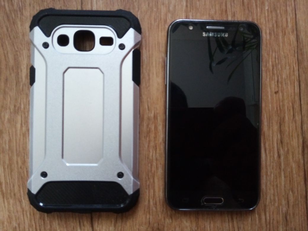 Samsung J5 с экраном amoled в идеале
