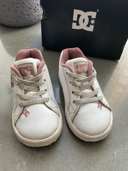 Кросівки DC дитячі 21.5 розмір