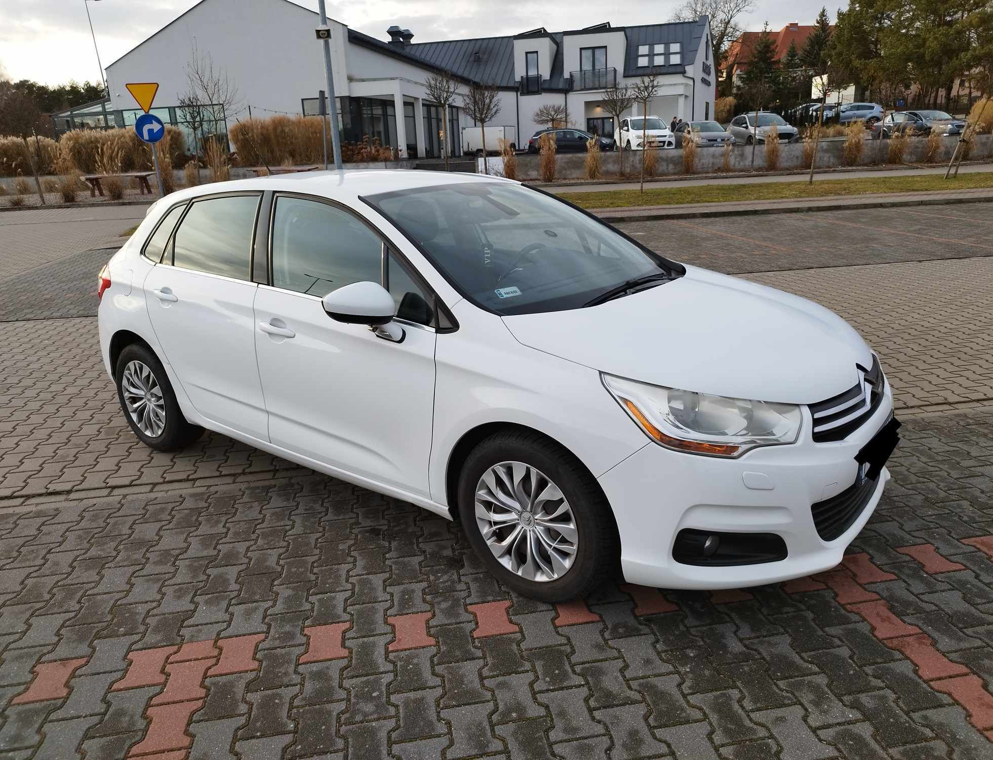 *** Citroen C4 ***