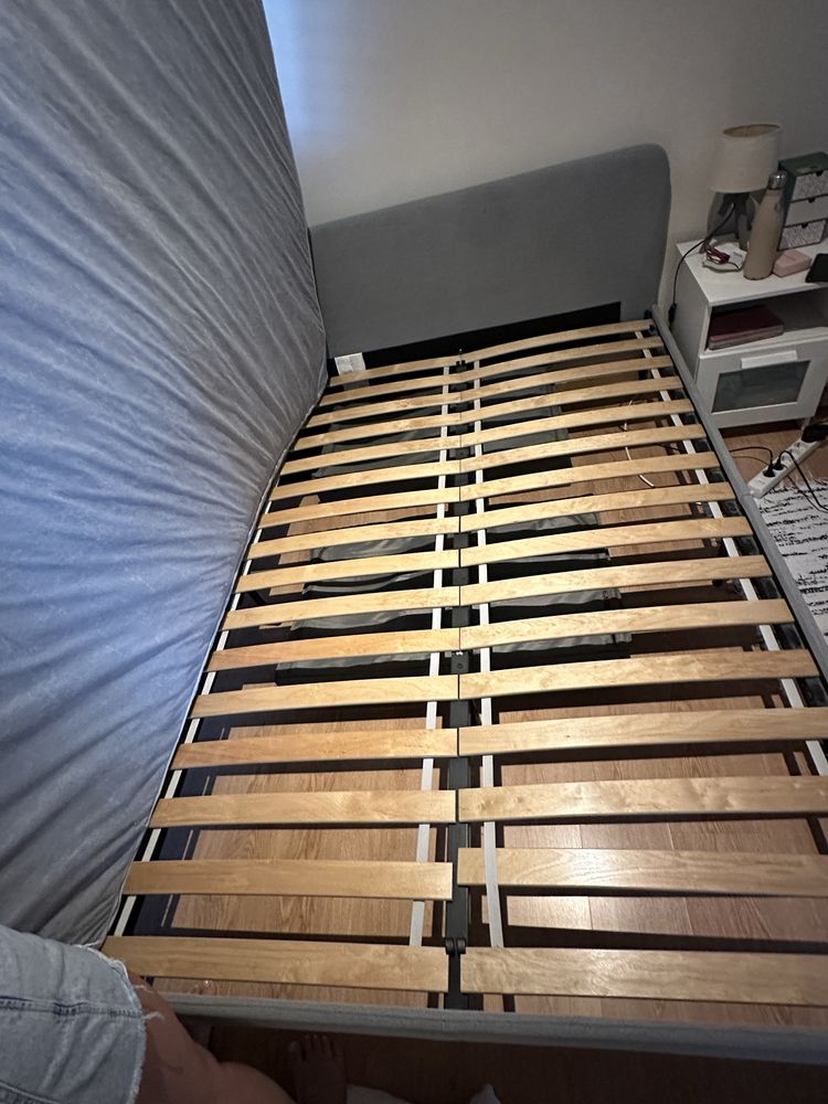 Cama de casal com colchao
