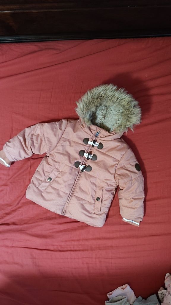 Gruba ciepła kurtka zimowa dla dziewczynki 74-80